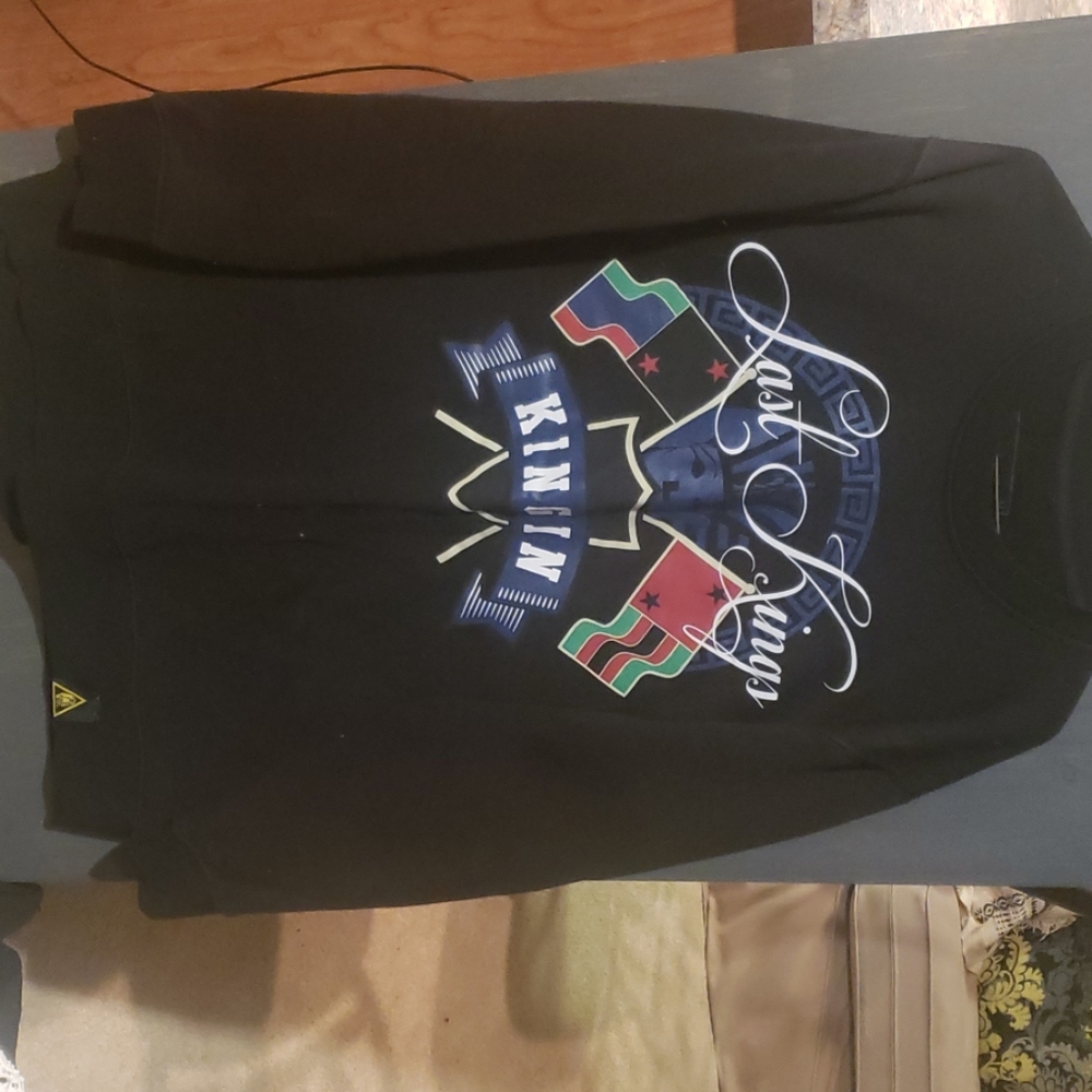 Crewneck sweatshirt